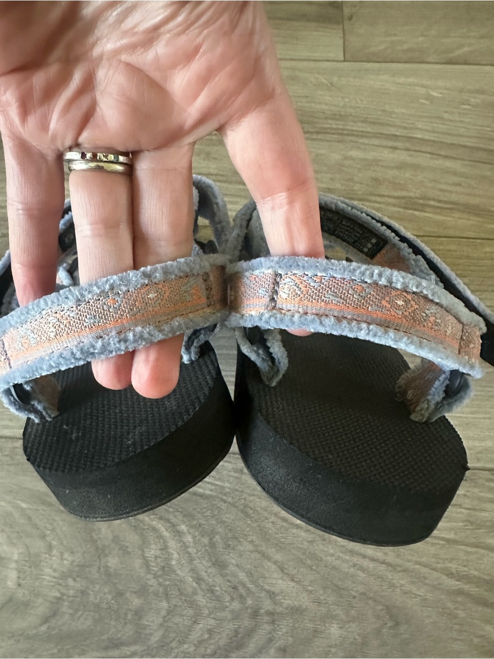 Women’s Teva sandals - Picture 3 of 8